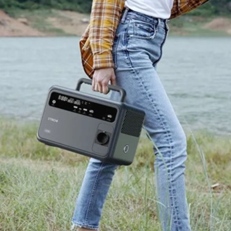 картинка Портативная электростанция CTECHI 600W, 384 Втч, 12,8В/30Ач, 600 Вт от магазина "мир Электроники"