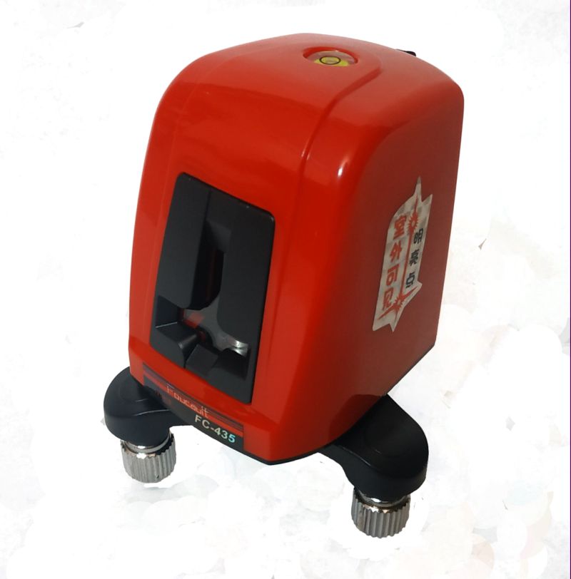 картинка Самовыравнивающийся лазерный уровень, нивелир FC-435. 2-линии, 1-точка, красный от магазина "мир Электроники"