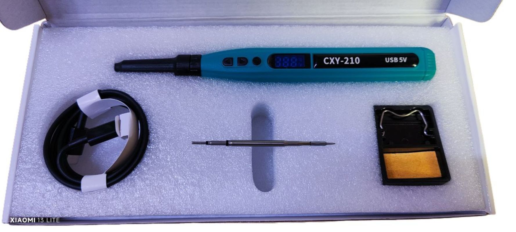 картинка Аккумуляторный паяльник CXY-210 LED. жало C210, 12Вт, до 480 град. от магазина "мир Электроники"