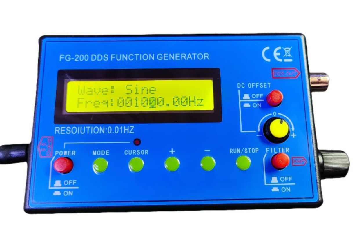 картинка Генератор сигналов FG-200 DDS, 0,01 Гц-500 кГц, синус, мендр, треугольник, + шнур BNC от магазина "мир Электроники"