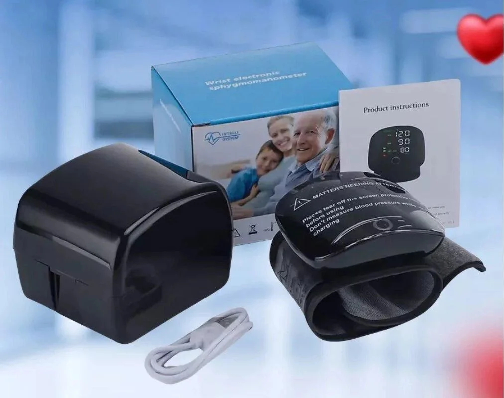 картинка Тонометр на запястье W01 автоматический цифровой, аккумулятор		 от магазина "мир Электроники"